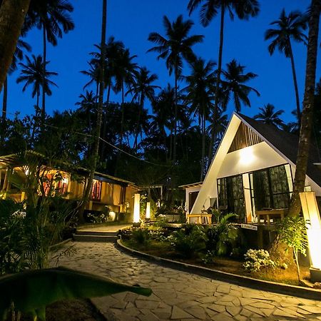 פאלולם La La Land Resort Goa By Spicy Mango מראה חיצוני תמונה