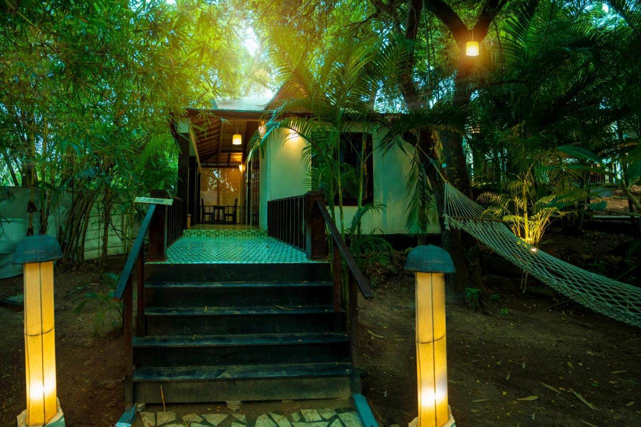 פאלולם La La Land Resort Goa By Spicy Mango מראה חיצוני תמונה
